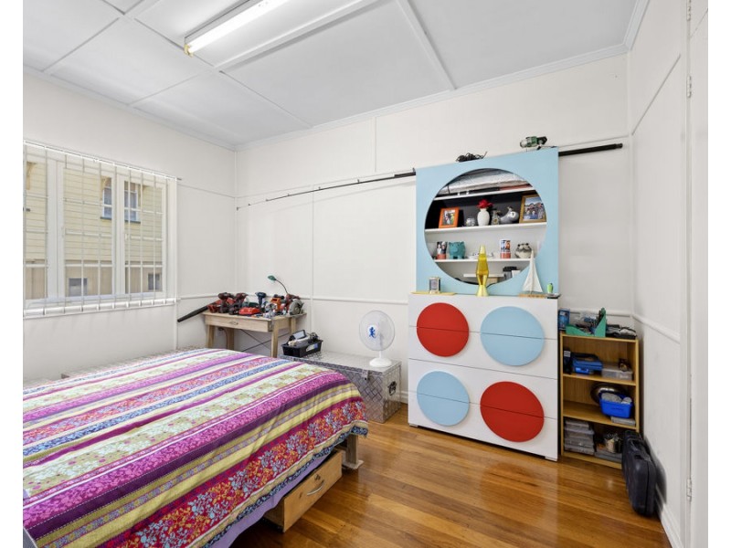 30 McGill Street, Basin Pocket QLD 4305