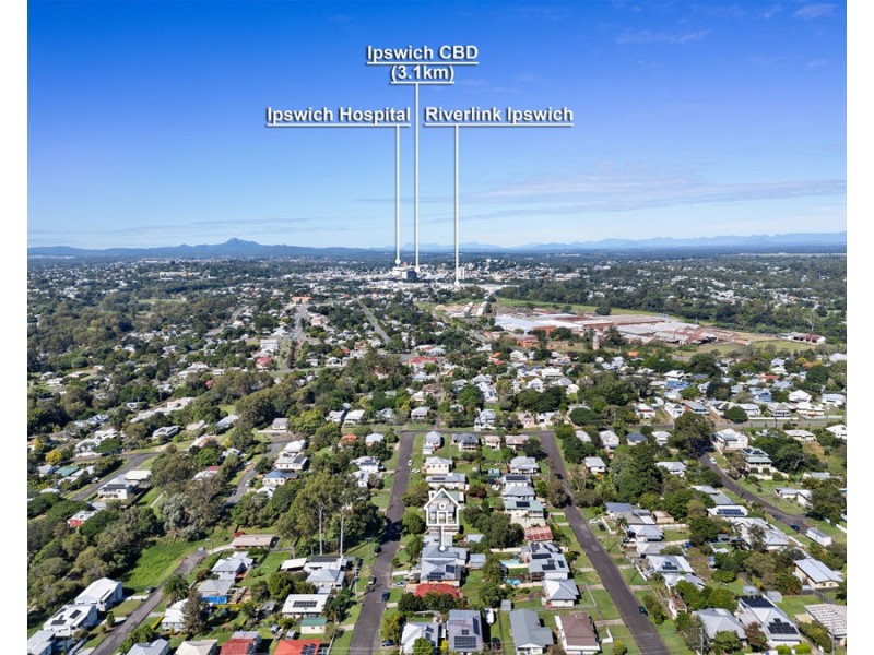 10 Freeman Street, North Ipswich QLD 4305