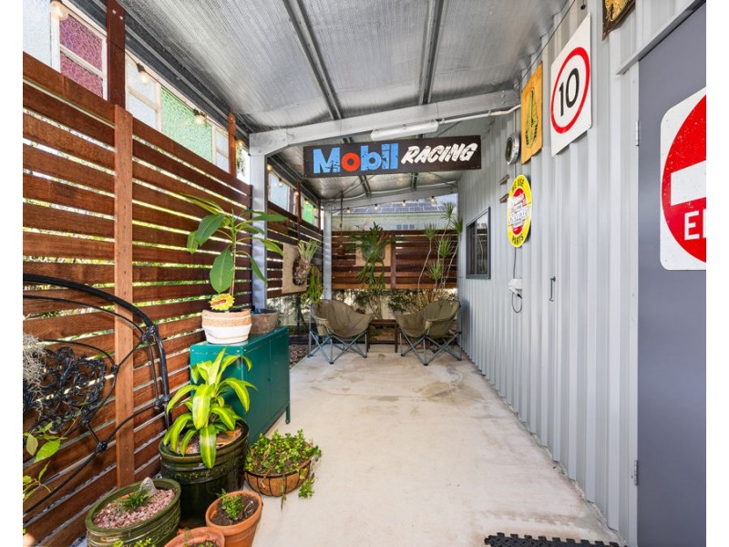 10 Freeman Street, North Ipswich QLD 4305