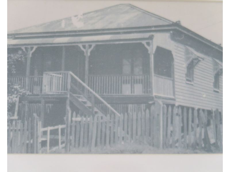 10 Freeman Street, North Ipswich QLD 4305