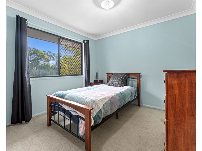 16 Chilton Court, Deebing Heights QLD 4306