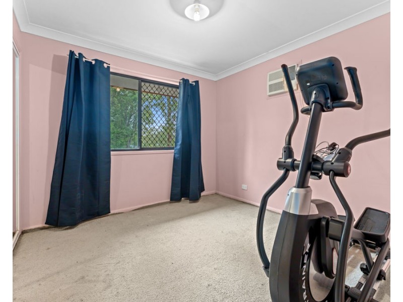 16 Chilton Court, Deebing Heights QLD 4306
