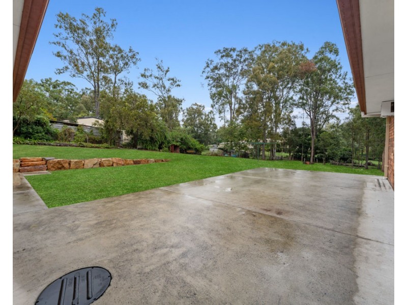16 Chilton Court, Deebing Heights QLD 4306