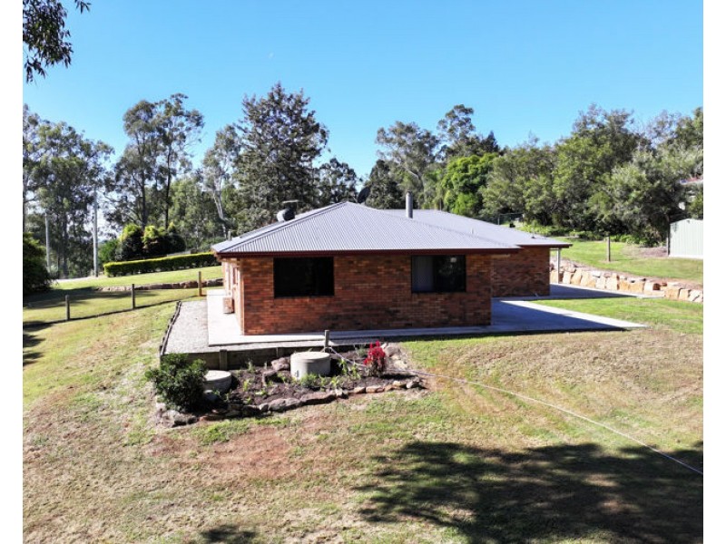 16 Chilton Court, Deebing Heights QLD 4306
