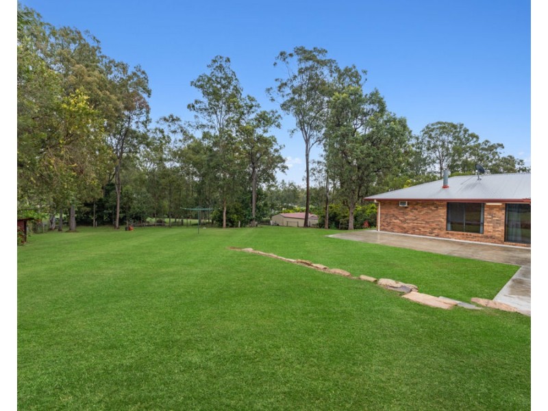 16 Chilton Court, Deebing Heights QLD 4306