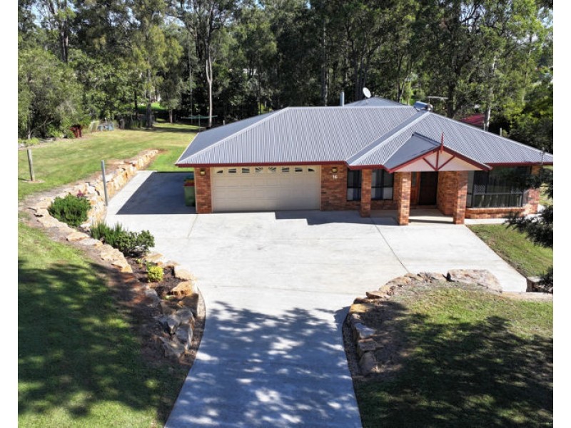 16 Chilton Court, Deebing Heights QLD 4306