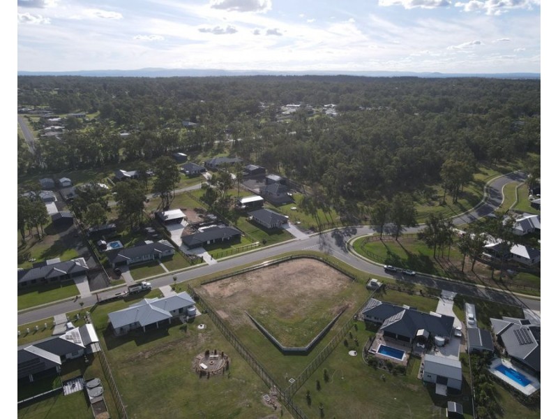 22 Sandstone Drive, Hatton Vale QLD 4341