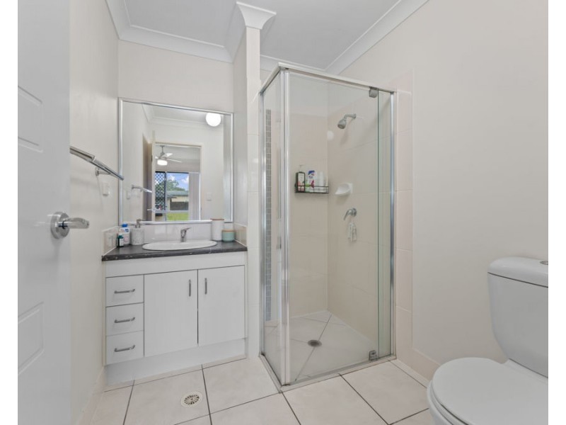 2/15 Ceres Street, Wulkuraka QLD 4305