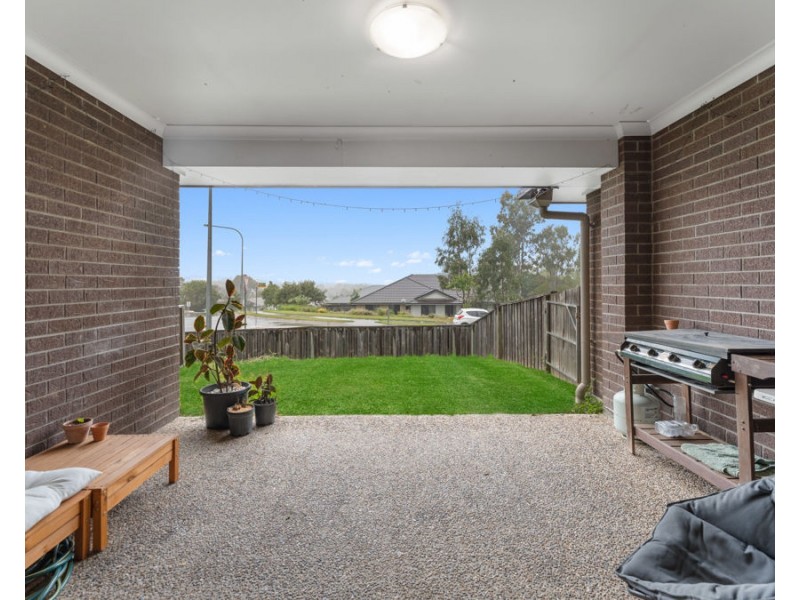 2/15 Ceres Street, Wulkuraka QLD 4305