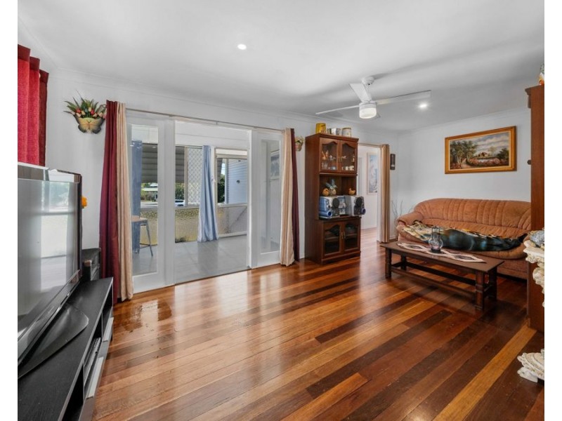 1A Alexandra Street, Booval QLD 4304