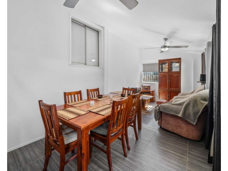 1A Alexandra Street, Booval QLD 4304