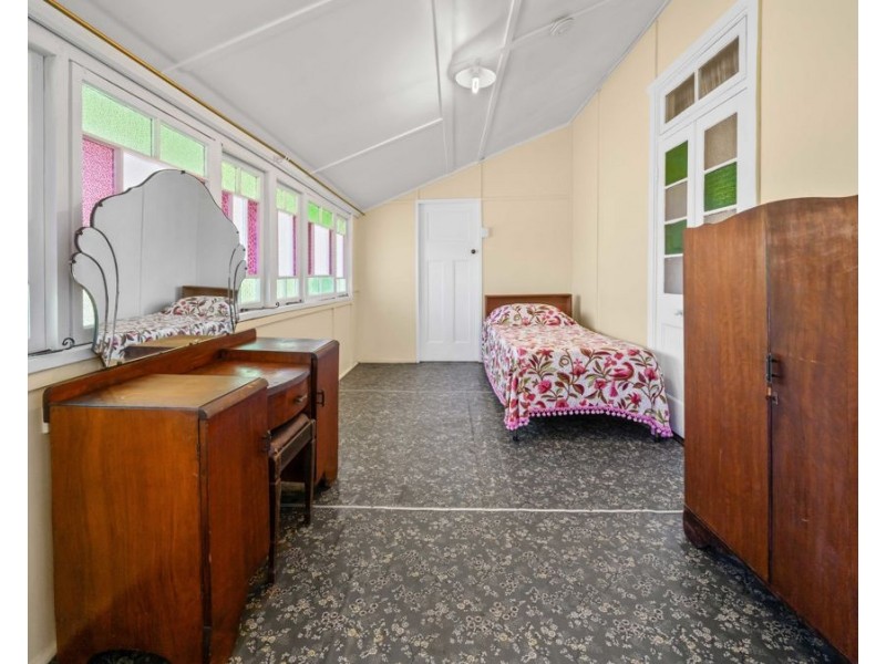 50 Pine Street, North Ipswich QLD 4305