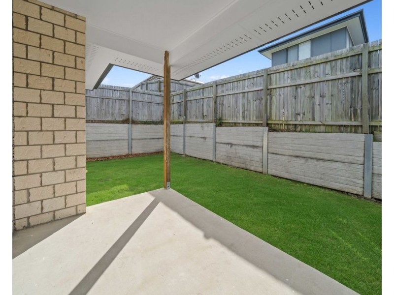 4 Bonnie Court, Flinders View QLD 4305