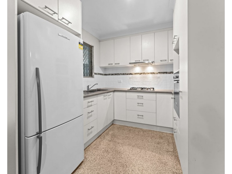 1A Becker Street, Riverview QLD 4303
