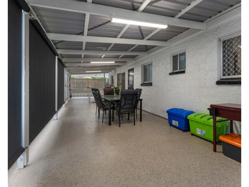 1A Becker Street, Riverview QLD 4303