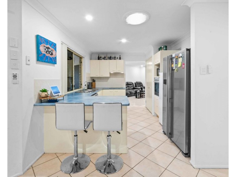 6-8 Ridgeview Court, Deebing Heights QLD 4306