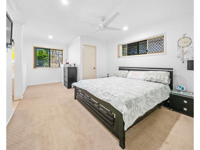 6-8 Ridgeview Court, Deebing Heights QLD 4306