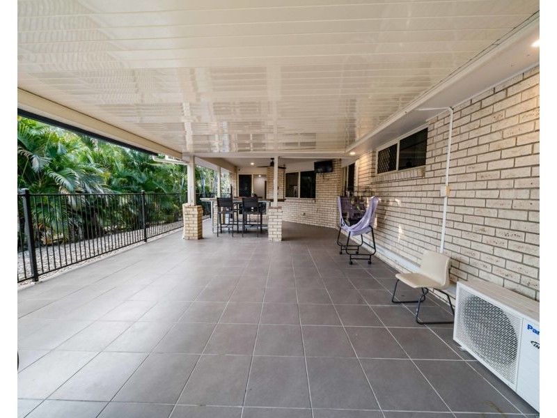 6-8 Ridgeview Court, Deebing Heights QLD 4306