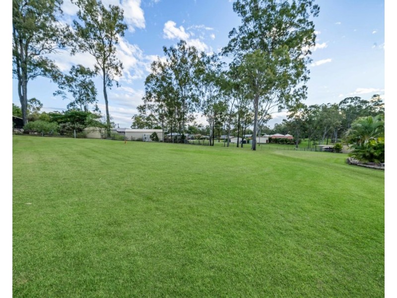 6-8 Ridgeview Court, Deebing Heights QLD 4306