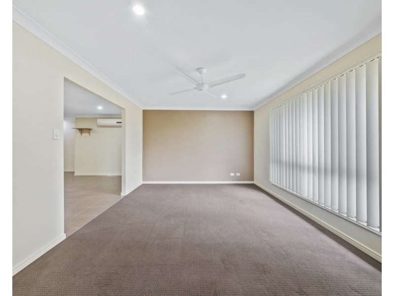 23 Sophie Street, Raceview QLD 4305