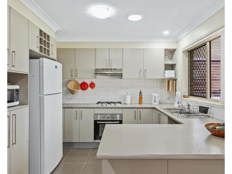 23 Sophie Street, Raceview QLD 4305