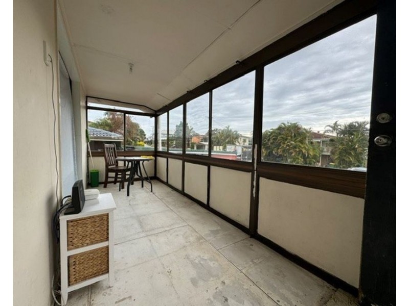 12 Olive Street, Raceview QLD 4305