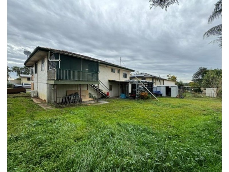 12 Olive Street, Raceview QLD 4305