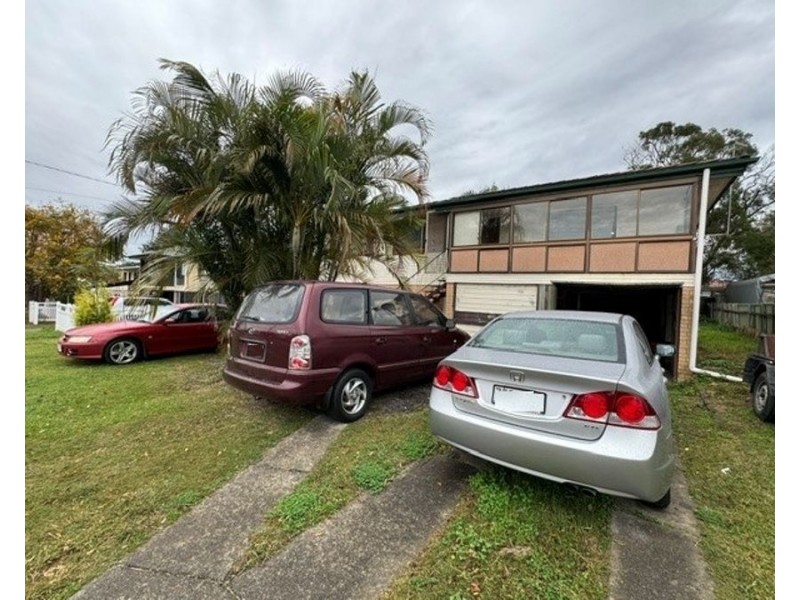 12 Olive Street, Raceview QLD 4305