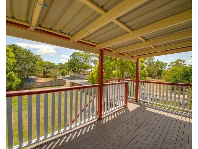 12 McNamara Street, Leichhardt QLD 4305