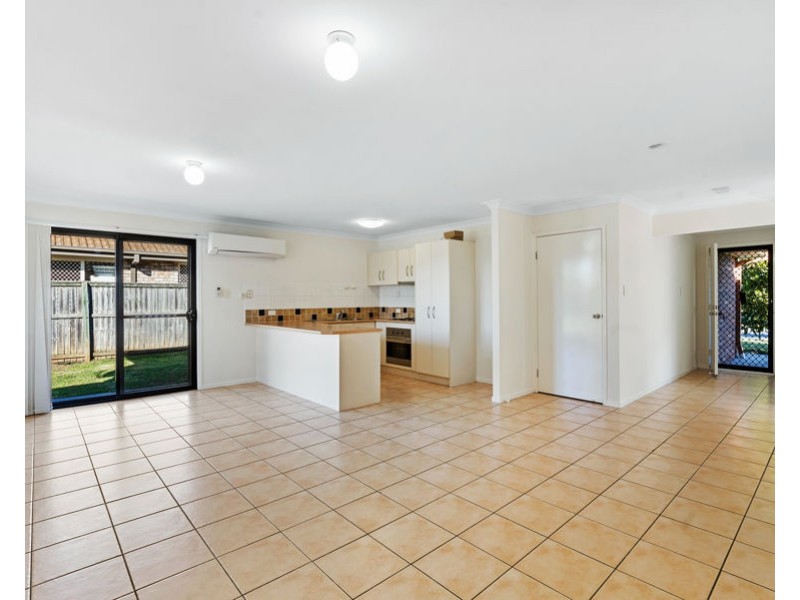 8 Kristy Court, Raceview QLD 4305
