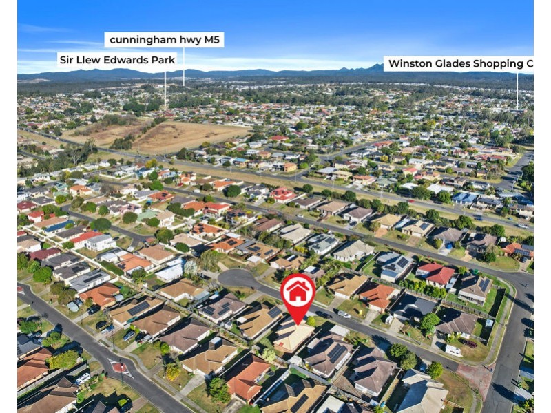 8 Kristy Court, Raceview QLD 4305