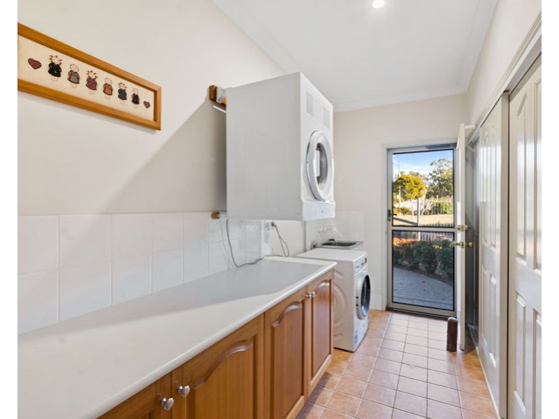 22-24 Newsky Court, Deebing Heights QLD 4306