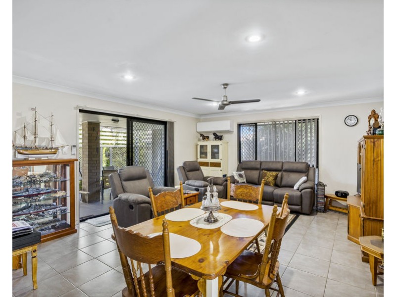 8 Sophie Street, Raceview QLD 4305