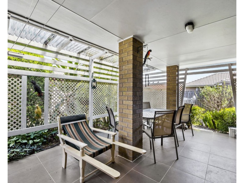 8 Sophie Street, Raceview QLD 4305