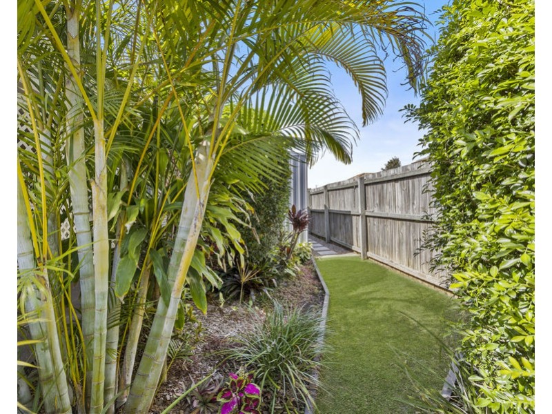 8 Sophie Street, Raceview QLD 4305