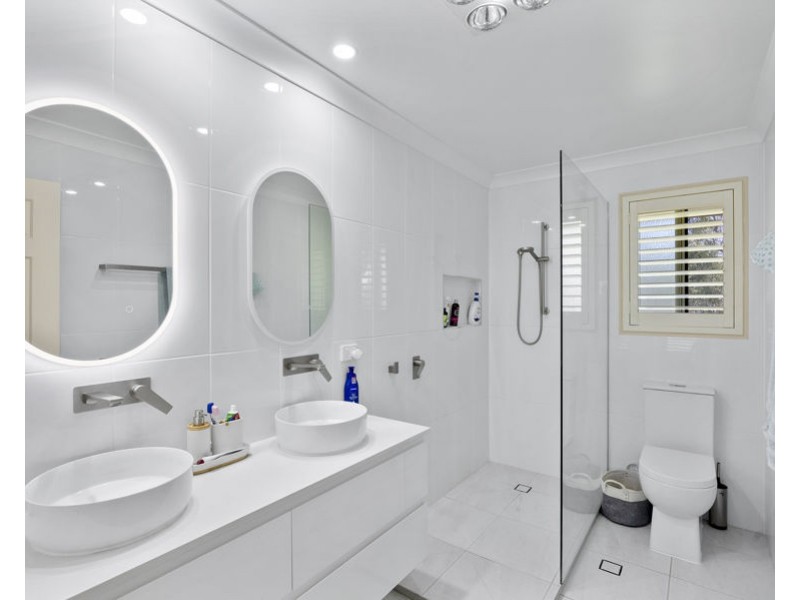 16-20 Eastfield Court, Deebing Heights QLD 4306