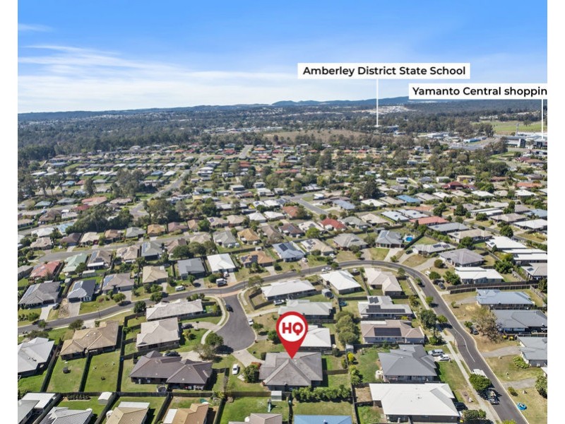 8 Robert Place, Yamanto QLD 4305