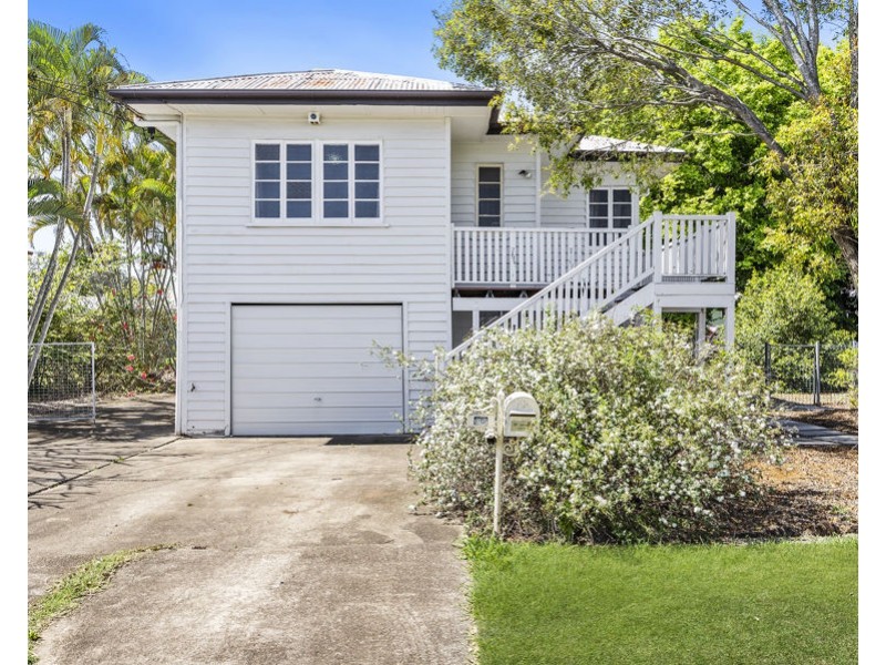 13 England Street, East Ipswich QLD 4305