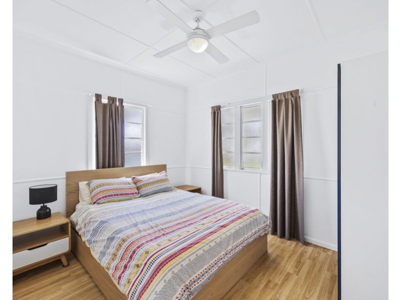 13 England Street, East Ipswich QLD 4305