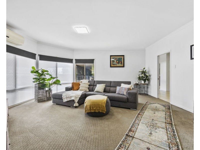 13 Junwood Court, Deebing Heights QLD 4306