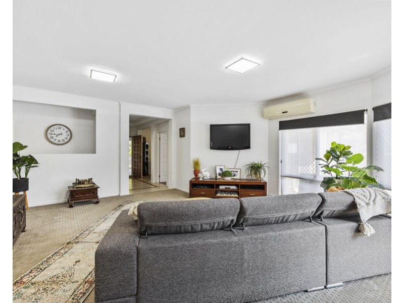 13 Junwood Court, Deebing Heights QLD 4306