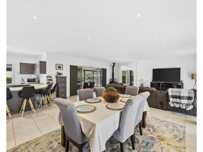 13 Junwood Court, Deebing Heights QLD 4306