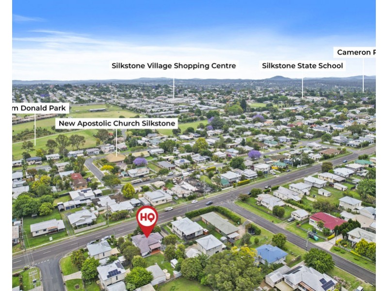 162 South Station Road, Silkstone QLD 4304