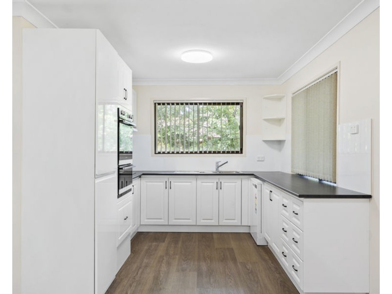 28 Tessman Street, Riverview QLD 4303