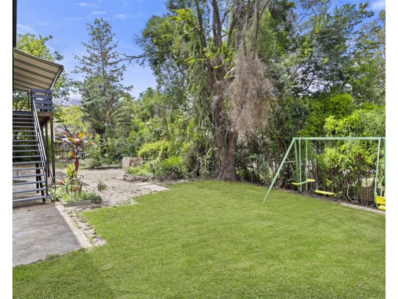 28 Tessman Street, Riverview QLD 4303