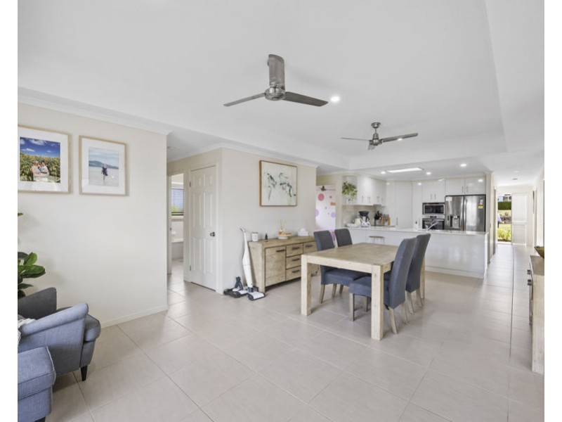 11 Dannika Way, Deebing Heights QLD 4306