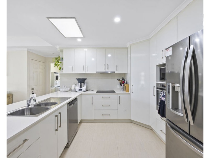 11 Dannika Way, Deebing Heights QLD 4306