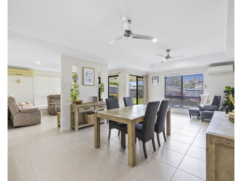 11 Dannika Way, Deebing Heights QLD 4306