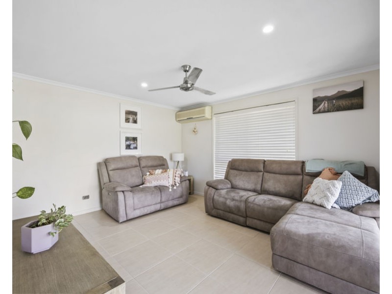 11 Dannika Way, Deebing Heights QLD 4306