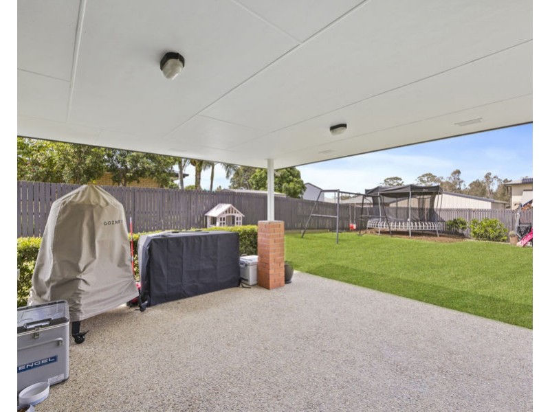 11 Dannika Way, Deebing Heights QLD 4306